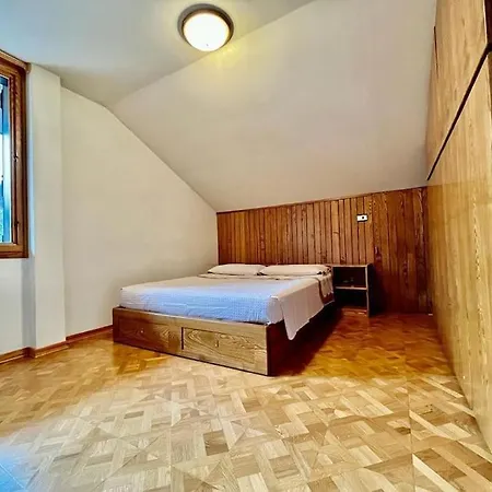 Su In Cima - Appartement *